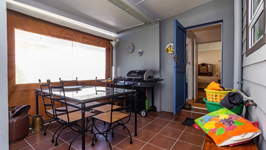 4 Bedroom Property for Sale in Kleinmond Western Cape